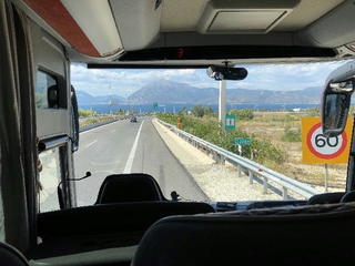 16-116tr.jpg